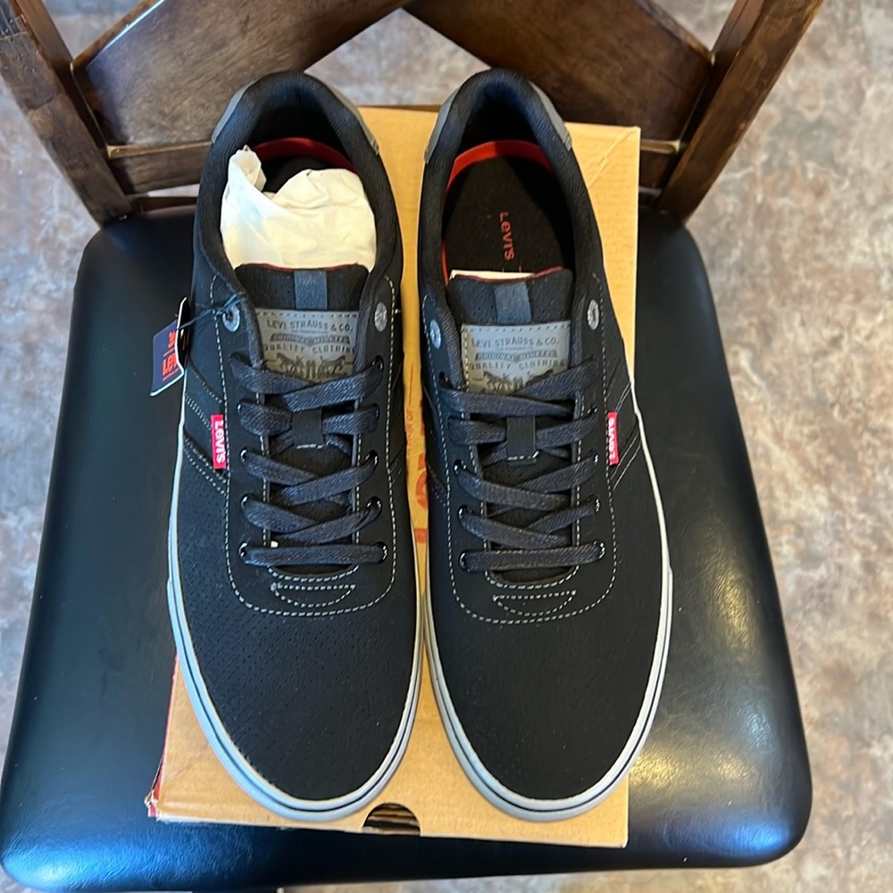 Levi’s Miles Performance Casual Black Charcoal 12 Sneaker
